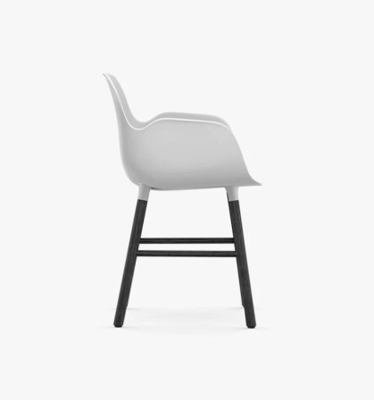 white-chair-n-2